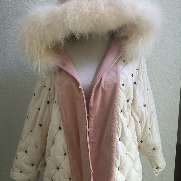 ❤️NWOT Down hooded puffer hply embroideredHPLY & hearts fox trim ? - Picture 8 of 10